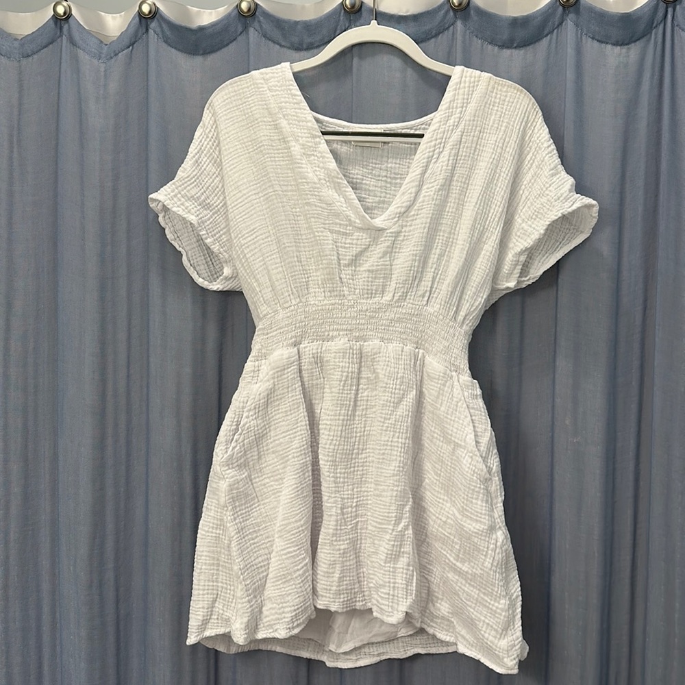 White linen dress great for summer